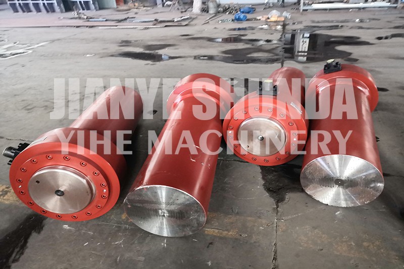 Our company Yihe machinery synchronous sales necessary spare parts for press