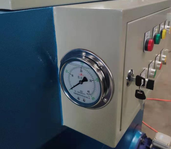 Veneer Hole Repairing Machine